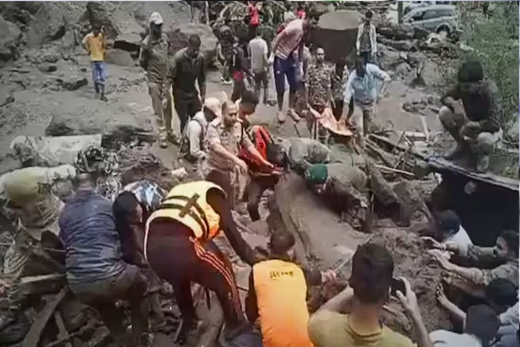 Kishtwar Cloud Burst 56 dead Army-NDRF rescue operation underway